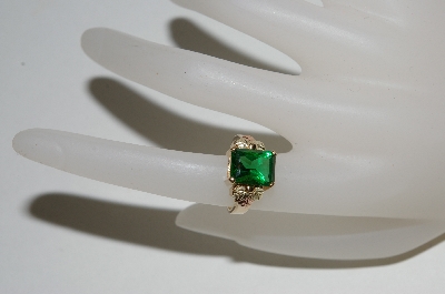 +MBA #80-093  14k Black Hills Gold Green Helenite Ring