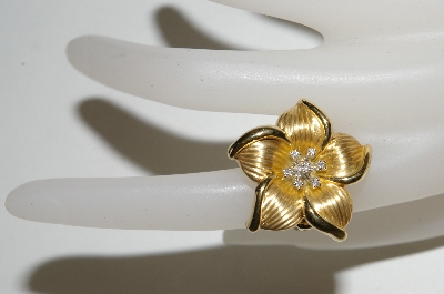 +MBA #81-212     14K Yellow Gold Flower Ring With Diamonds