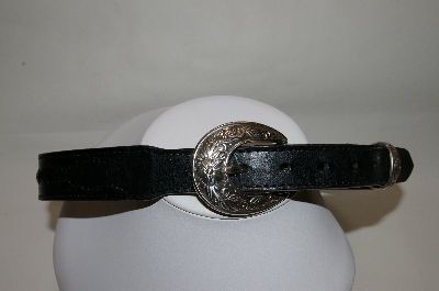 +MBA #81-061   "1997 Twenty X By Wrangler Black Leather Belt