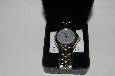 +MBA #85-092  Genevex Men's "Grey Face" Stainless Steel Watch