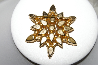 +MBA #87-326   Vintage Goldtone Yellow Glass & AB Crystal Star Brooch