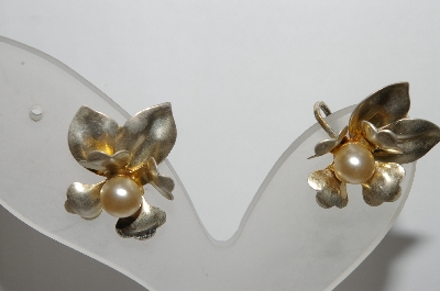 +MBA #90  Vintage Sterling & Pearl Floral  Screw Back Earrings