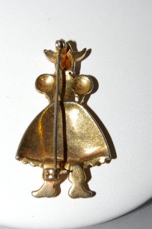 +MBA #87-288   Vintage Gold Plated Dutch Girl Pin