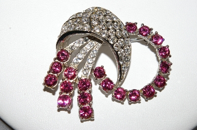 +MBA #87-379  Vintage Silvertone Pink & Clear Crystal Brooch