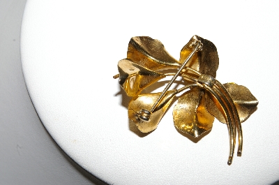 **Vintage 12k Gold Filled Flower Pin With Glass Pearls