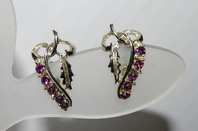 +MBA #90-147  Vintage Silvertone Purple Rhinestone Screw Back Earrings