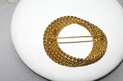 +MBA #88-254  Monet Rope Look Gold Tone Brooch