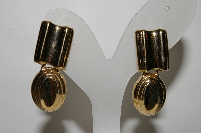 +MBA #88-306  "Large Gold Toned Hinged Clip Style Earrings