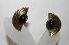 +MBA #88-173   Vintage Black Stone Gold Tone Clip On Earrings