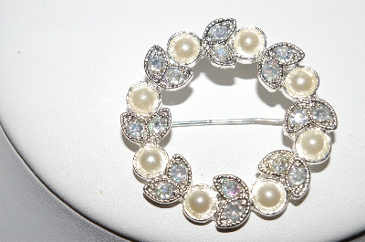 +MBA #88-229   Vintage Faux Pearl & AB Rhinestone Wreath Style Pin