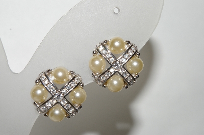+MBA #88-193   Vintage Silver Tone Faux Pearl & Clear Crystal Rhinestone Clip On Earrings