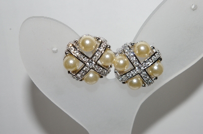 +MBA #88-193   Vintage Silver Tone Faux Pearl & Clear Crystal Rhinestone Clip On Earrings