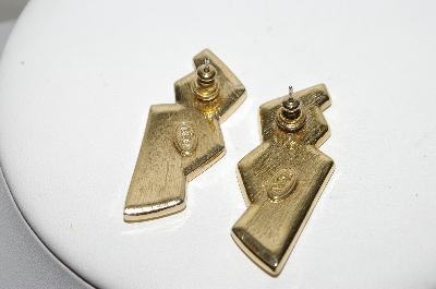 +MBA #88-197  "Trifari Gold Tone Red & White Enameled Pierced Earrings