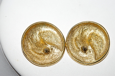 +MBA #88-002   Vintage Gold Tone Round Rope Look Pierced Earrings