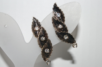 +MBA #88-156   Vintage Silver Tone Clear Crystal Rhinestone Leaf Style Clip On Earrings