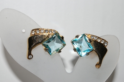 +MBA #88-025  Vintage Gold Tone Blue Glass & Crystal Rhinestone Clip On Earrings