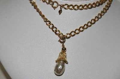 +MBA #88-224   Sarah Coventry Gold Tone 30" Necklace With 2" Faux Pearl Enhancer