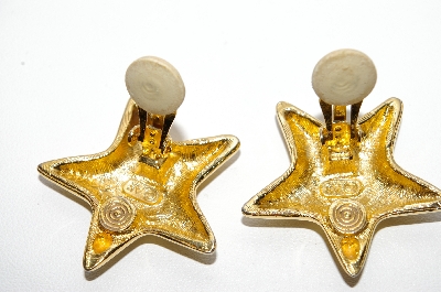 +MBA #88-419  "Signed "AK" Gold Plated Star Clip On Earrings