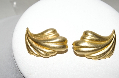 +MBA #88-020  "M. Jent Gold Plated Fancy Leaf Pierced Earrings