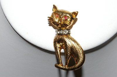 +MBA #87-019   Gold Plated "Cat" Pin With Rhinestones