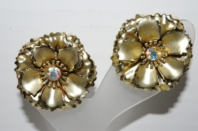 +MBA #92-036 "Goldtone AB Rhinestone Center Flower Clip On Earrings"
