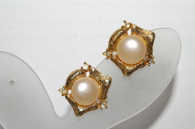 +MBA #92-030 "Vintage Goldtone Faux Pearl & Rhinestone Clip/Screw Back Combo Earrings"
