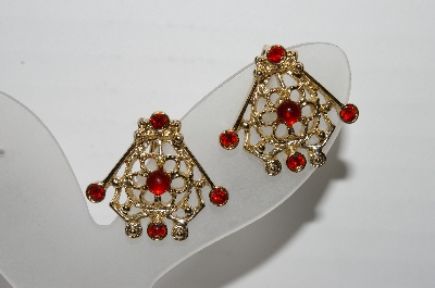 +MBA #92-008 "Vintage Goldtone Red Stone Clip On Earrings"