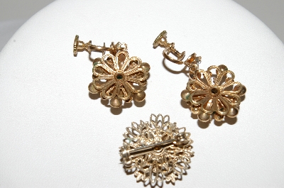 +MBA #95-088 "Vintage 3 Piece Goldtone Green & Clear Crystal Pin & Screwback Earring Set"