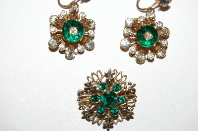 +MBA #95-088 "Vintage 3 Piece Goldtone Green & Clear Crystal Pin & Screwback Earring Set"