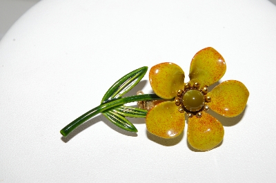 +MBA #97-044 "Vintage Metal Hand Enameled Flower Pin"
