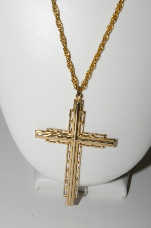 +MBA #97-103 "Vintage Goldtone Fancy Cross With 24" Chain"
