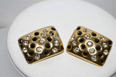 +MBA #96-006 "Vintage Goldtone Clear & Black Rhinestone Clip On Earrings"