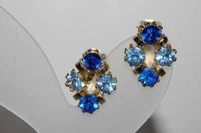 +MBA #96-046  "Vintage Goldtone Two Shades Of Blue Rhinestone Clip On Earrings"