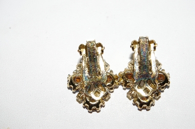 +MBA #96-046  "Vintage Goldtone Two Shades Of Blue Rhinestone Clip On Earrings"