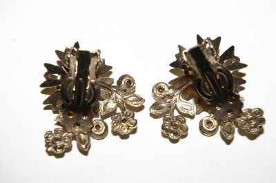 +MBA #96-062  "Vintage Goldtone Yellow Rhinestone & Cabochon Clip On Earrings"