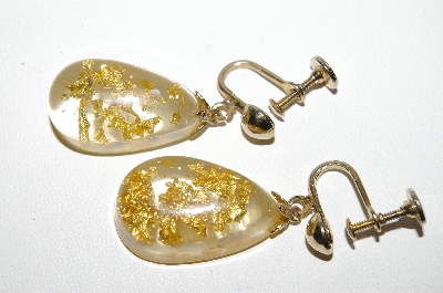 +MBA #96-111 "Vintage Goldtone Acrylic Gold Flake Screw Back Earrings"