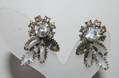 +MBA #96-060   "Vintage Silvertone Grey & Clear Rhinestone Clip On Earrings"