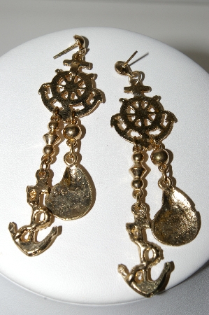 +MBA #94-095 "Vintage Goldtone Sea Life Dangle Pierced Earrings"