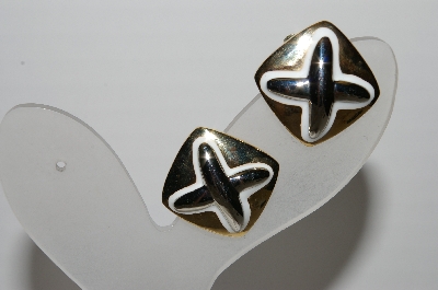 +MBA #94-072 "Vintage Goldtone Hugs Clip On Earrings"
