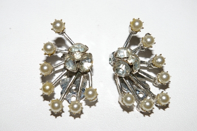 +MBA #94-274  "Vintage Silvertone Faux Pearl & Rhinestone Clip On Earrings"