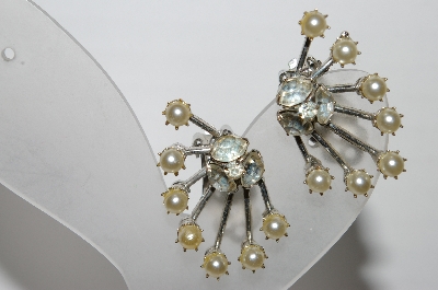 +MBA #94-274  "Vintage Silvertone Faux Pearl & Rhinestone Clip On Earrings"