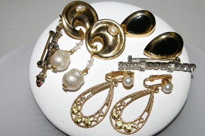 +MBA #94-275   " (5) Piece Vintage Lot Of 3 Pairs Of Earrings & 2 Pins"