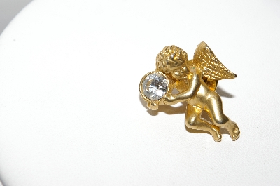 +MBA #94-052  "Avon Chubby Angel Pin"