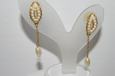 +MBA #94-322  "Vintage Goldtone Avon & Monet Pierced Earrings" 