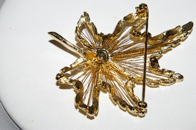 +MBA #94-377 "Vintage Gold Plated Fancy Leaf Pin"