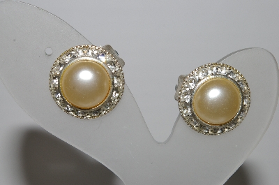 +MBA #94-113  "Vintage Silvertone Faux Pearl & Rhinestone Clip On Earrings"