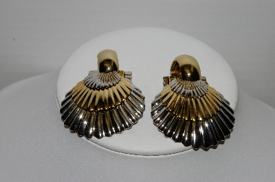 +MBA #94-009  "Vintage Two Tone Multi Layered Shell Clip On Earrings"