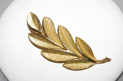 +MBA #93-018  "Trifari Goldtone Leaf Pin"