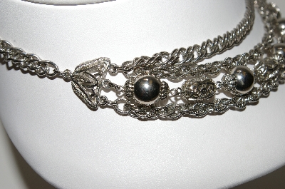 +MBA #93-035  Beautiful Vintage Silvertone Layered Necklace"