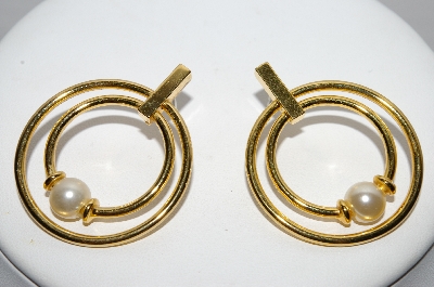 +MBA #93-052  "Vintage Gold Plated Faux Pearl Pierced Earrings"